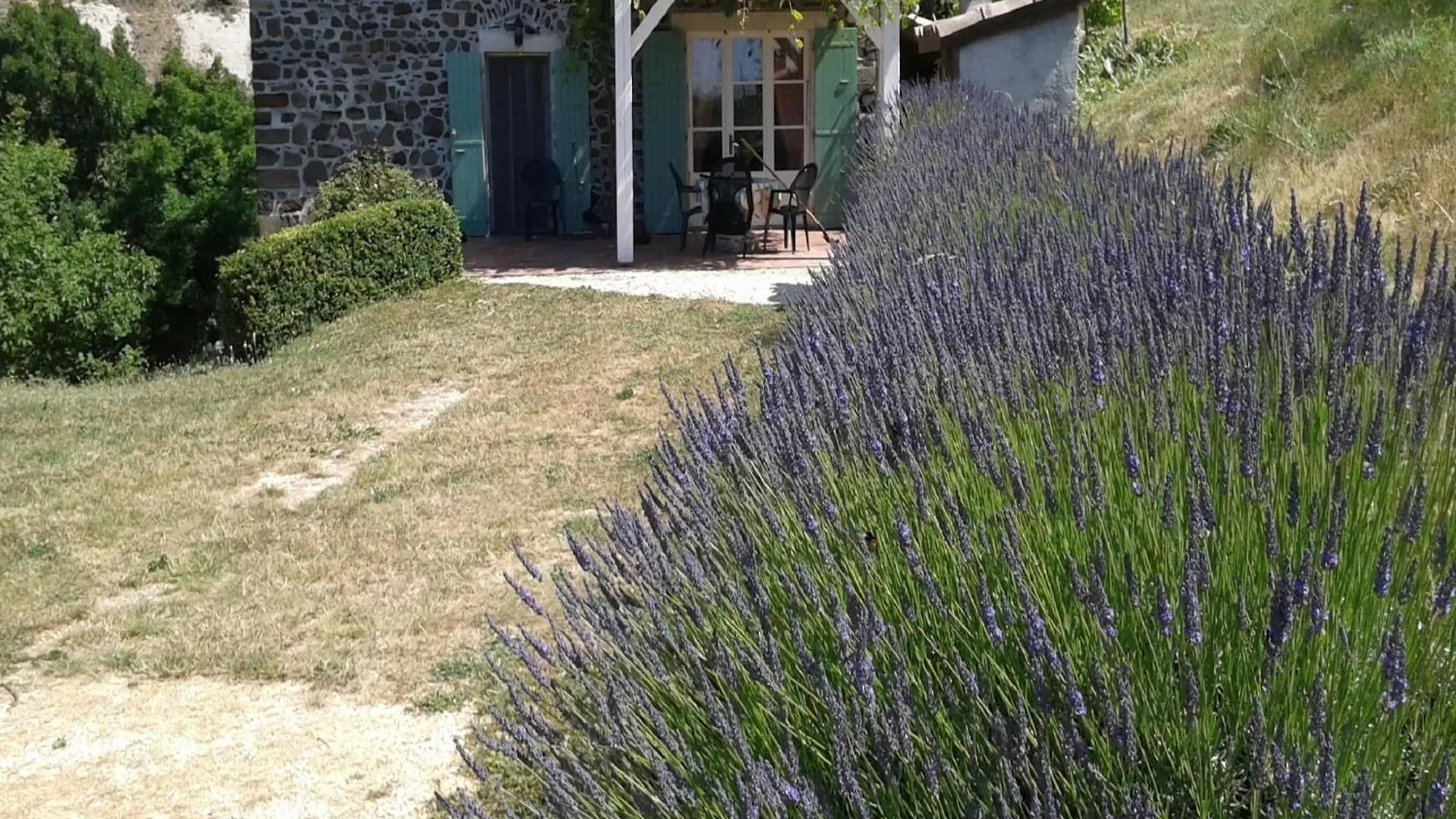 Beautiful Holiday Home In Saint Pons Berzème