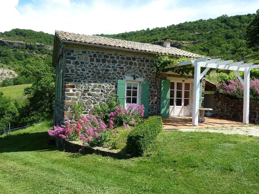 Beautiful Holiday Home In Saint Pons Berzème Franciaország